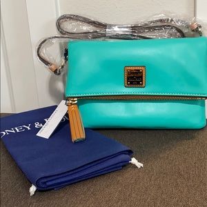 NWT Dooney & Bourke crossbody